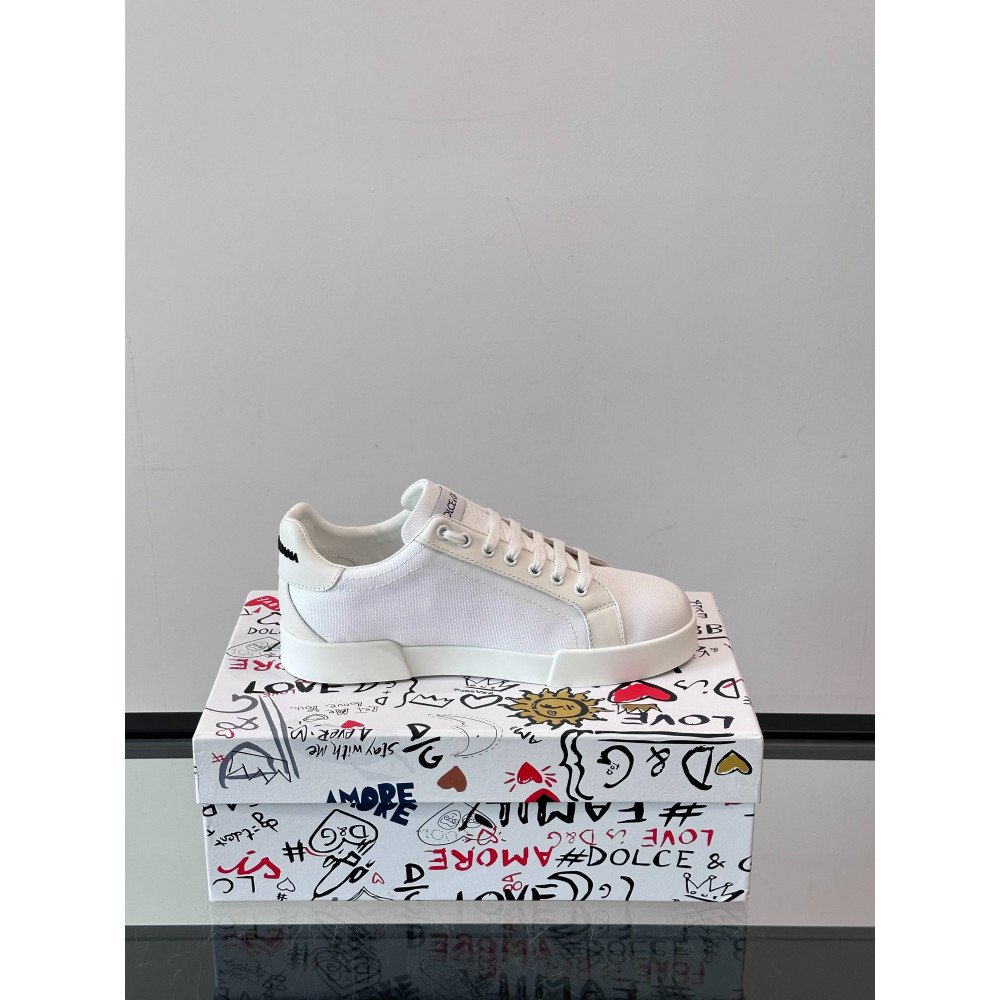 DG White sneakers