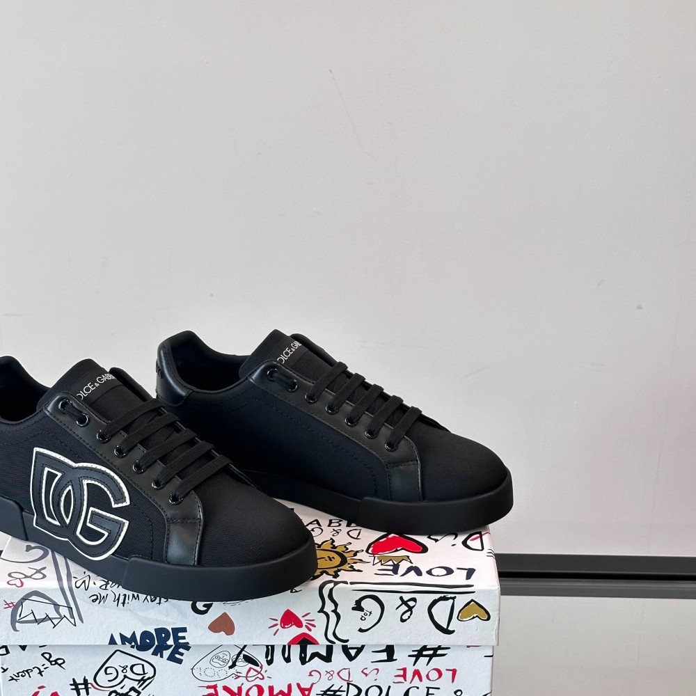 DG White sneakers DG White sneakers