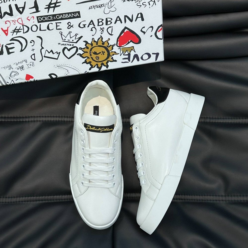 DG White sneakers