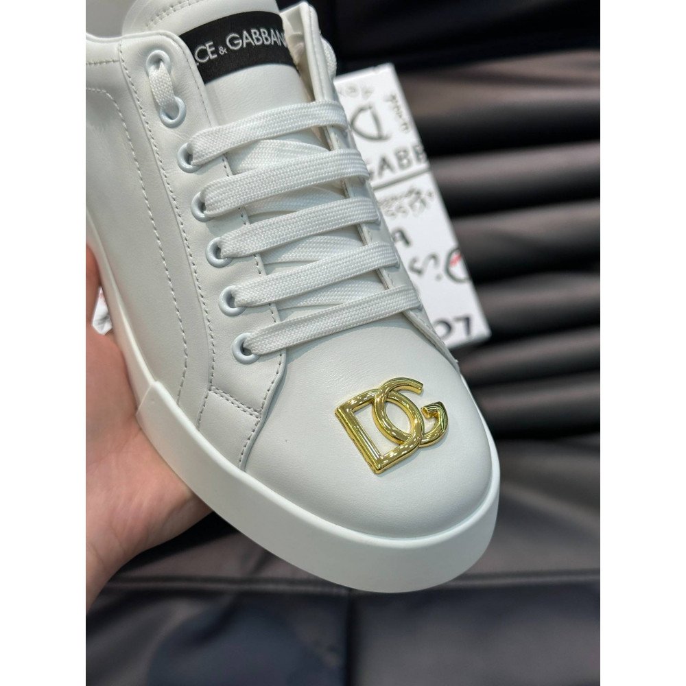 DG White sneakers