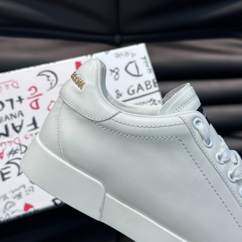 DG White sneakers