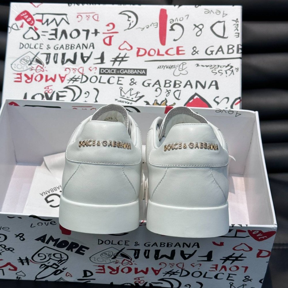 DG White sneakers