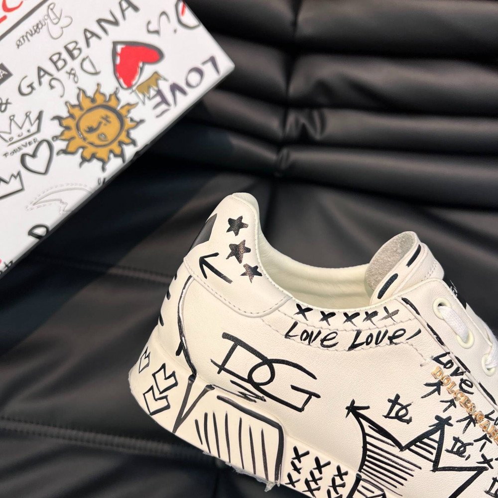 DG White sneakers DG White sneakers