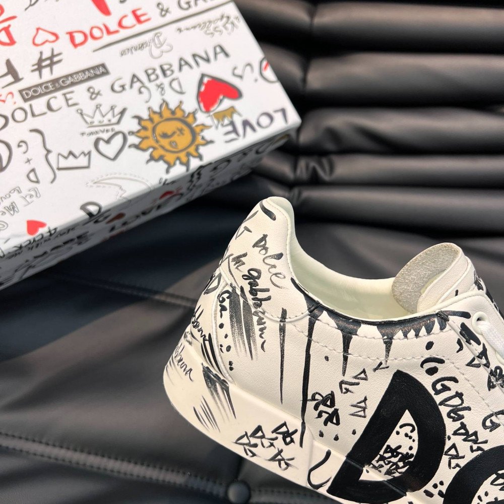 DG White sneakers DG White sneakers