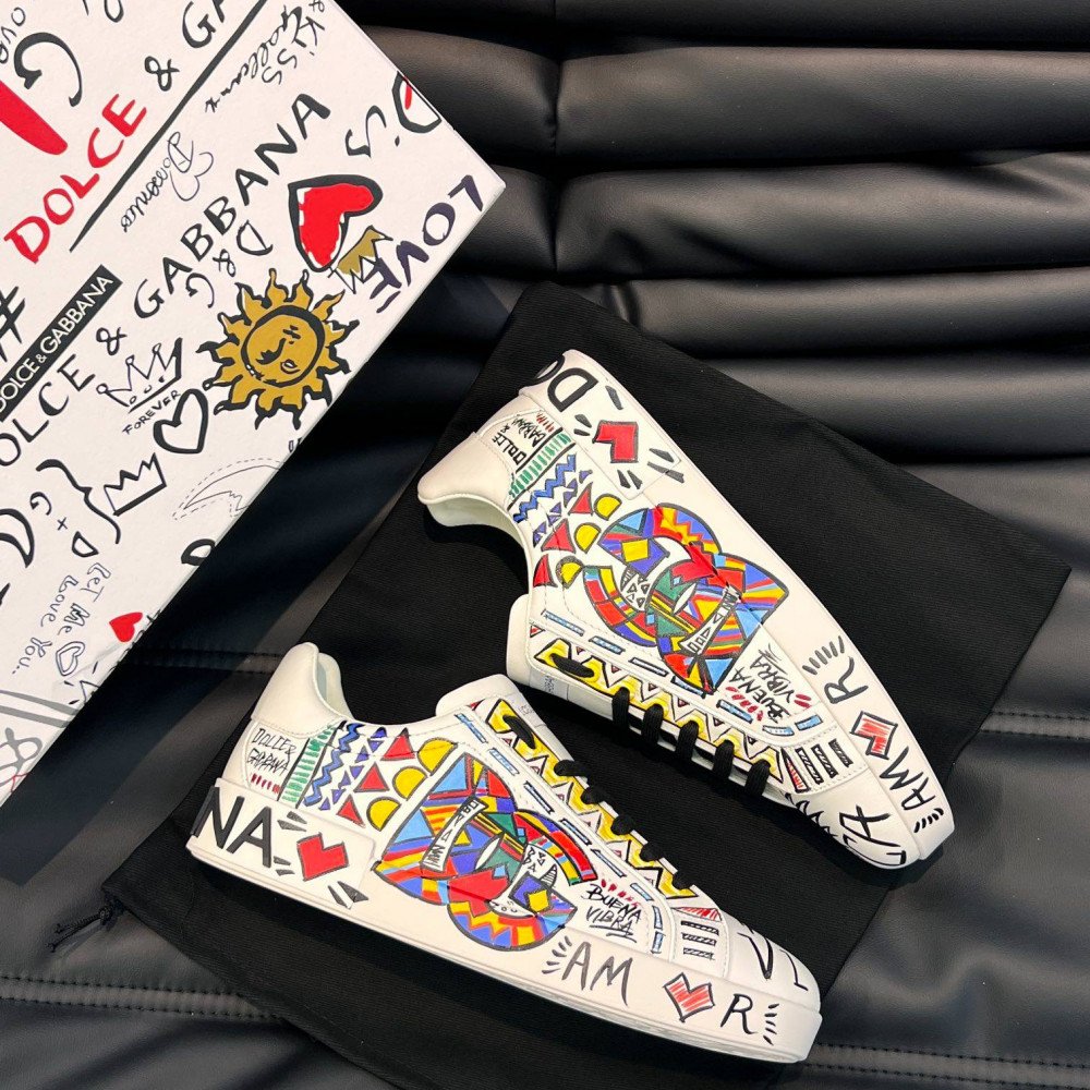 DG White sneakers