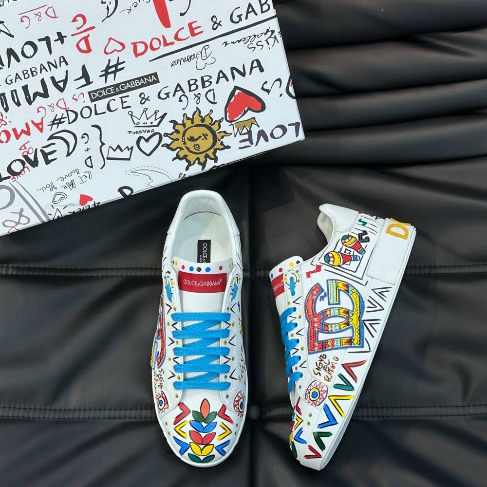 DG White sneakers