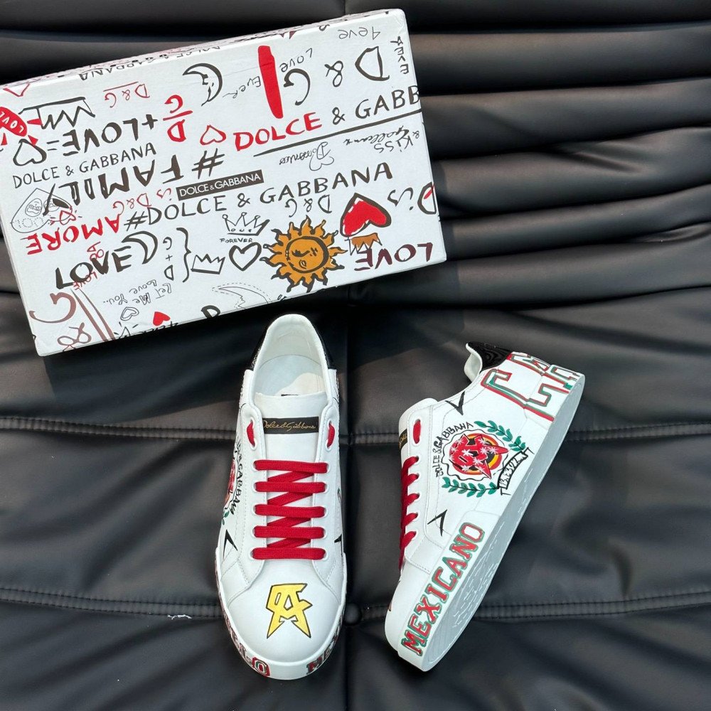 DG White sneakers