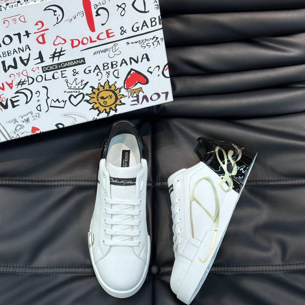 DG White sneakers