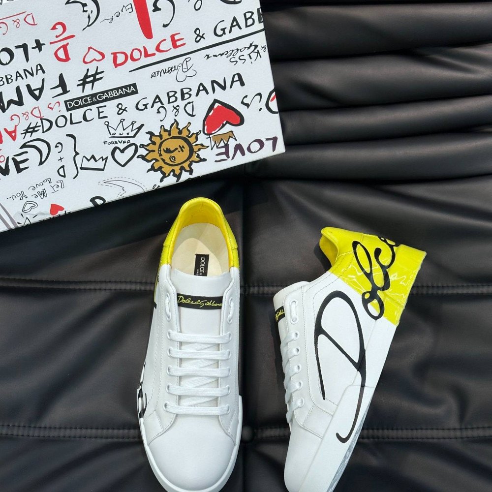 DG White sneakers
