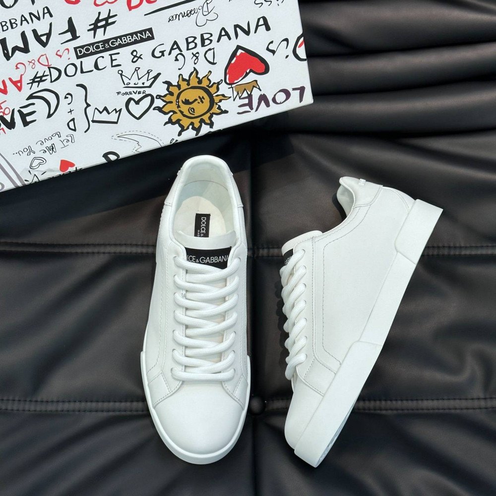 DG White sneakers