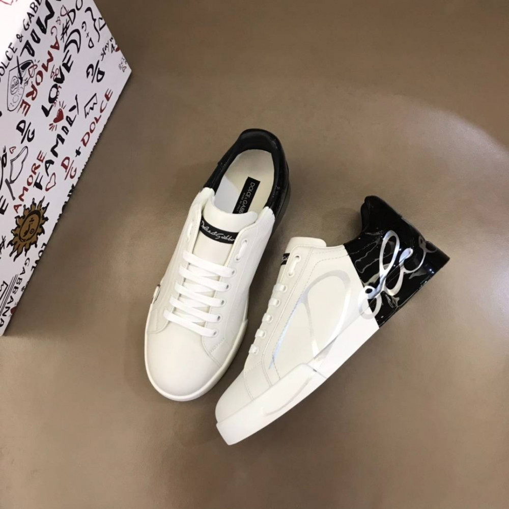 DG White sneakers