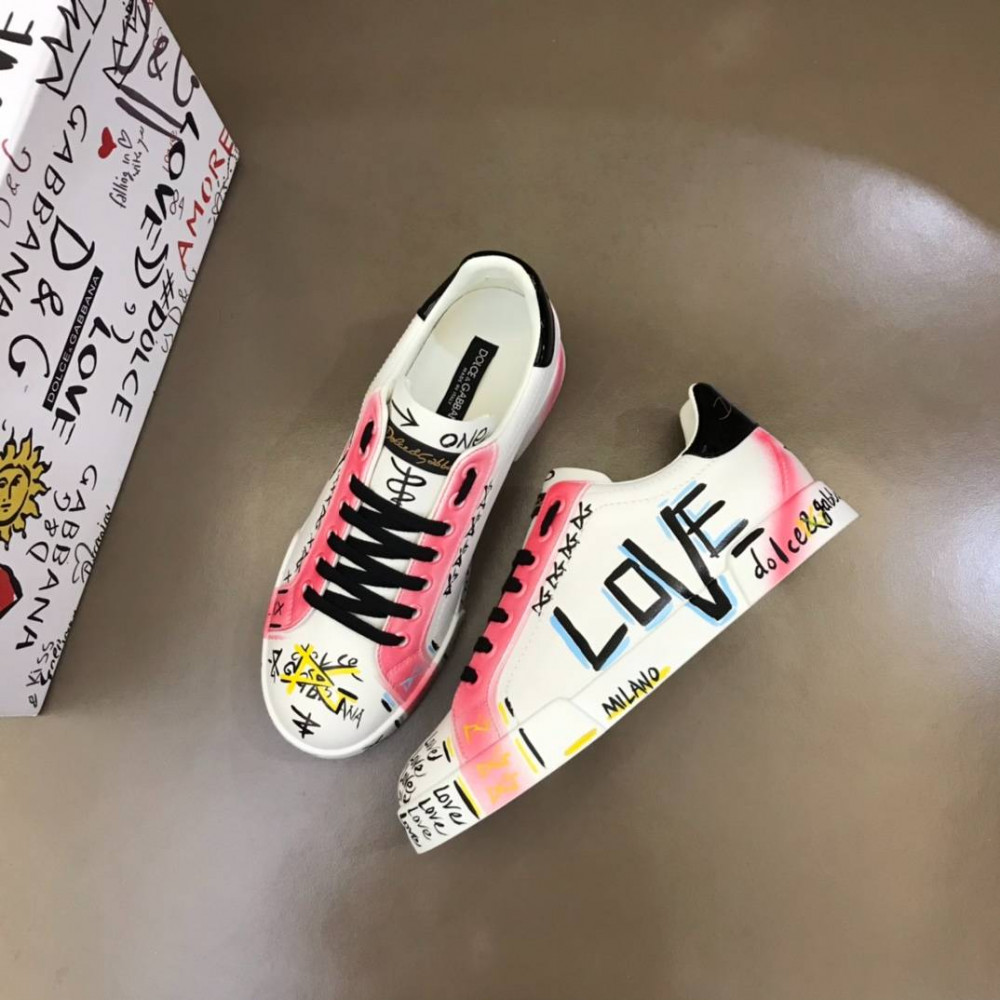 DG White sneakers