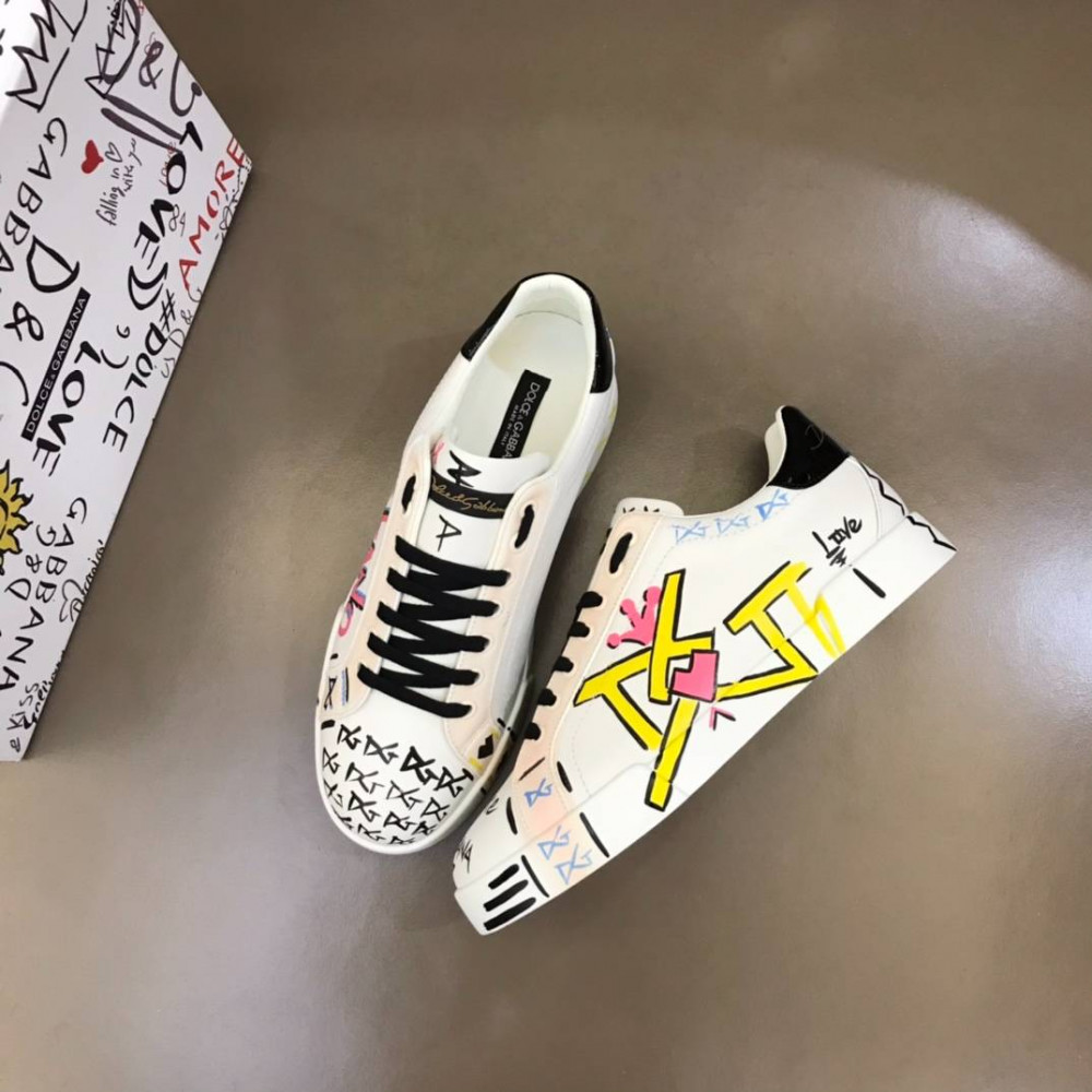 DG White sneakers