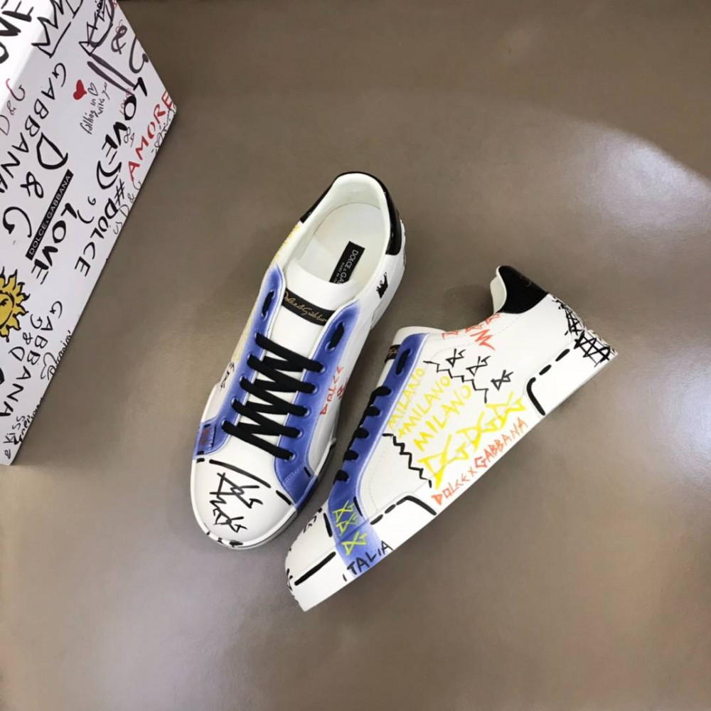 DG White sneakers