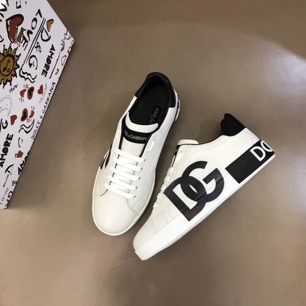 DG White sneakers