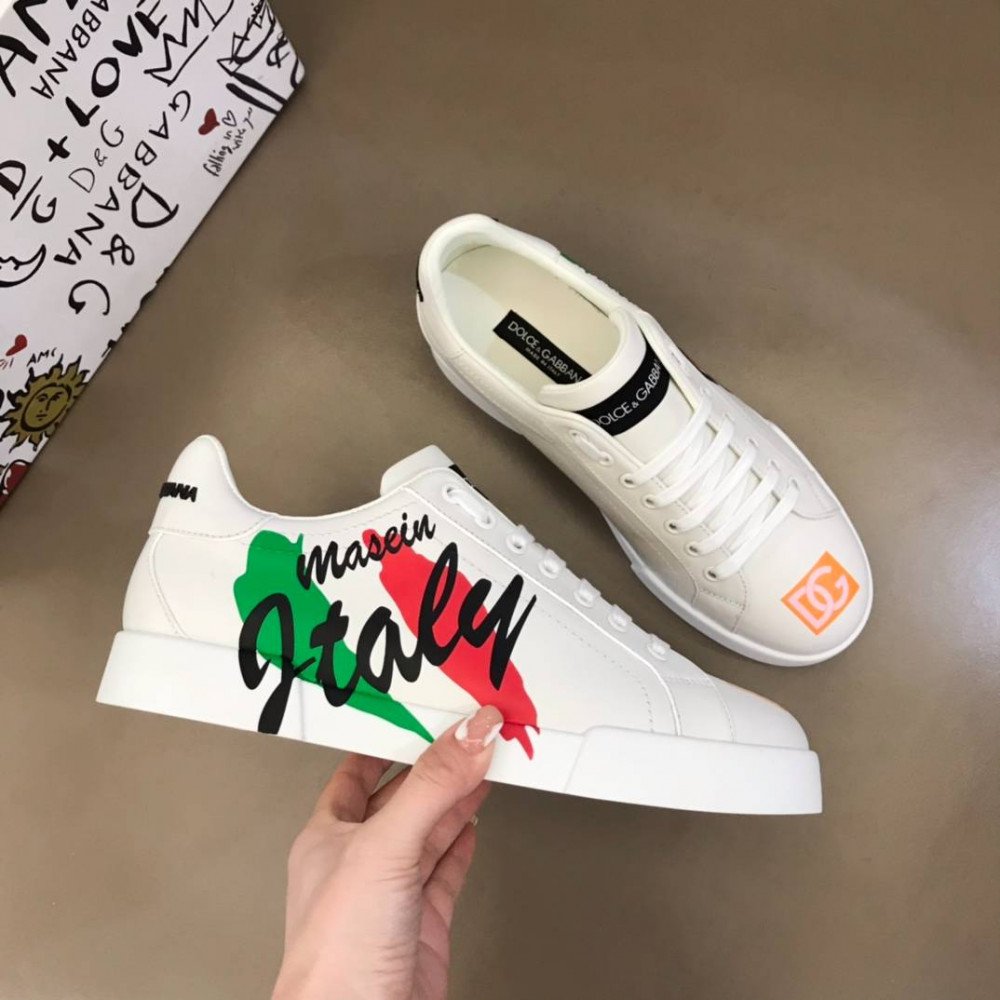 DG White sneakers