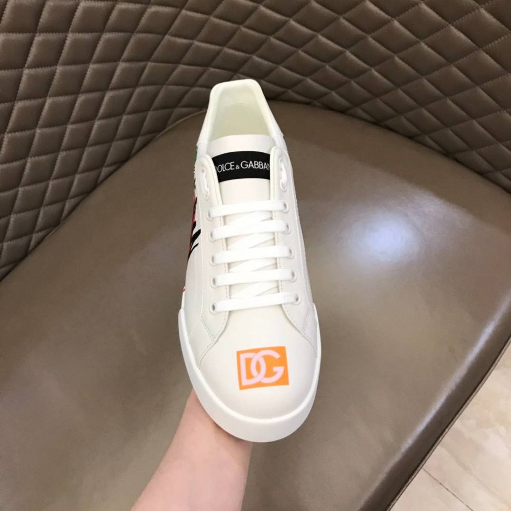 DG White sneakers