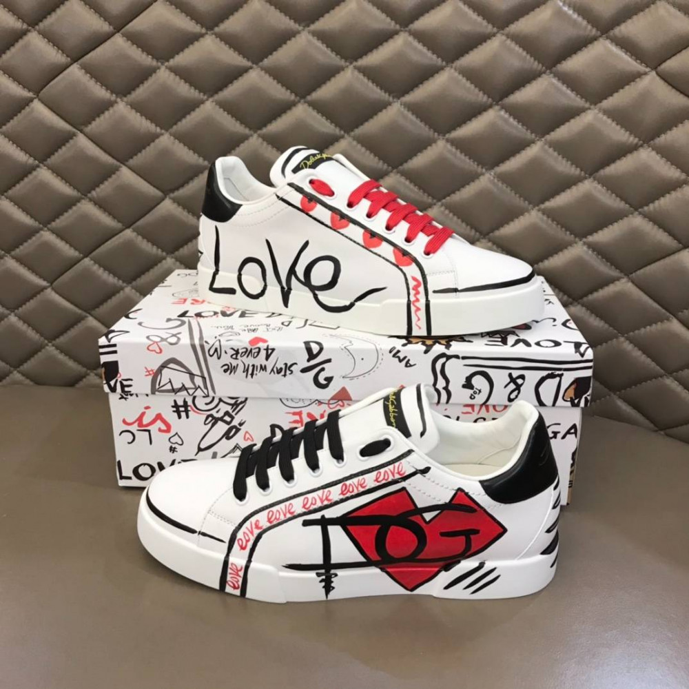 DG White sneakers