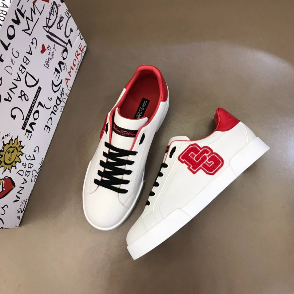 DG White sneakers