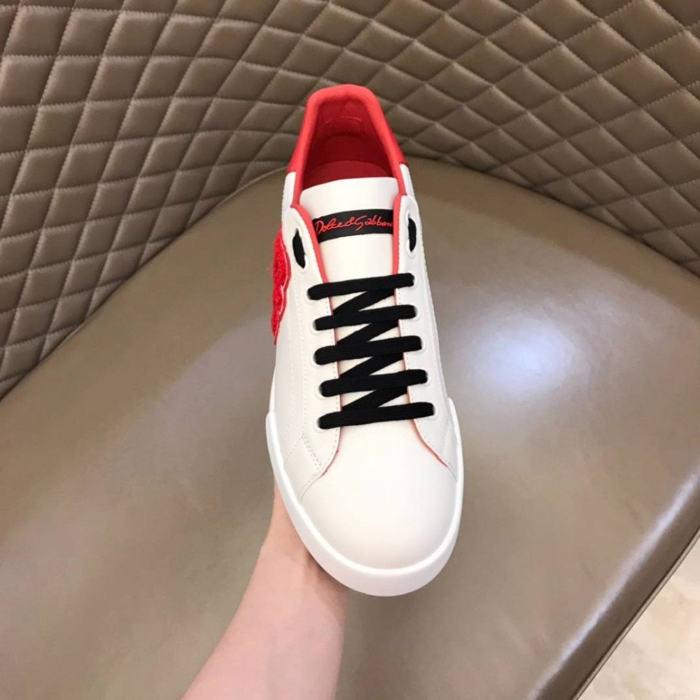 DG White sneakers