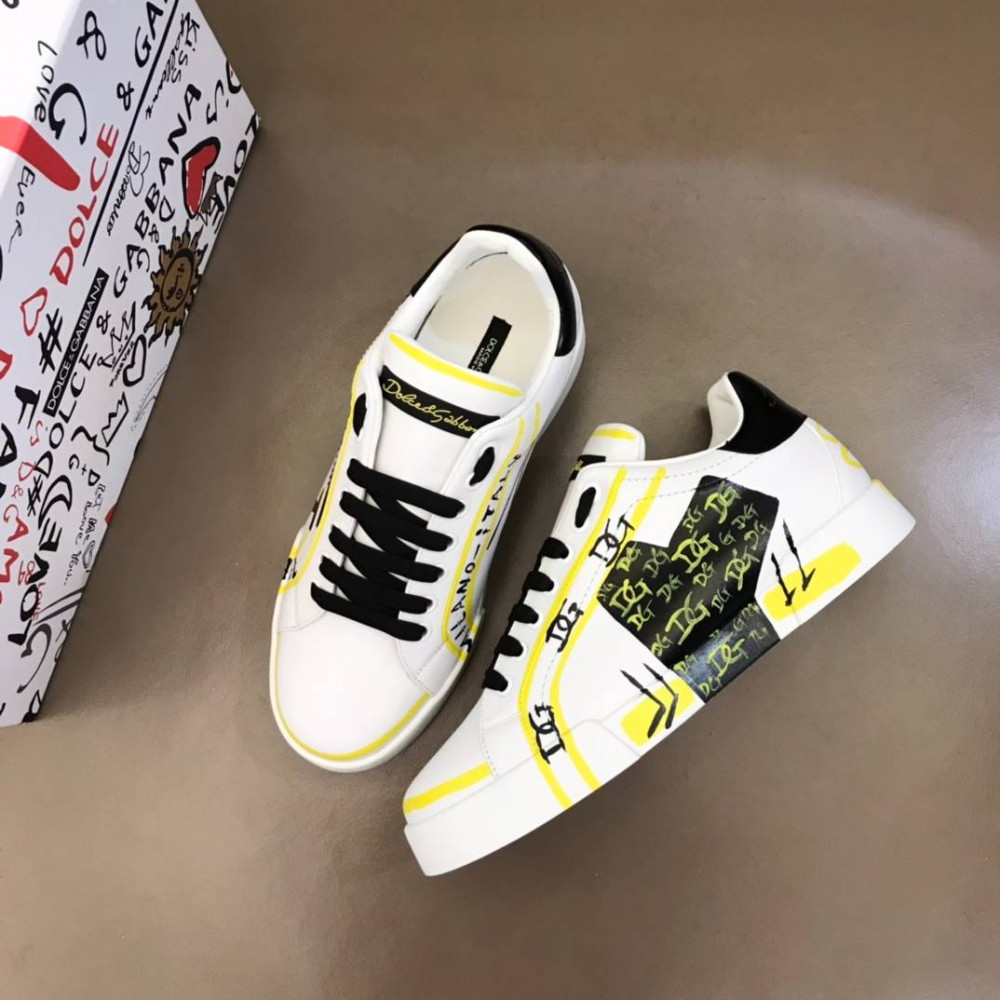 DG White sneakers