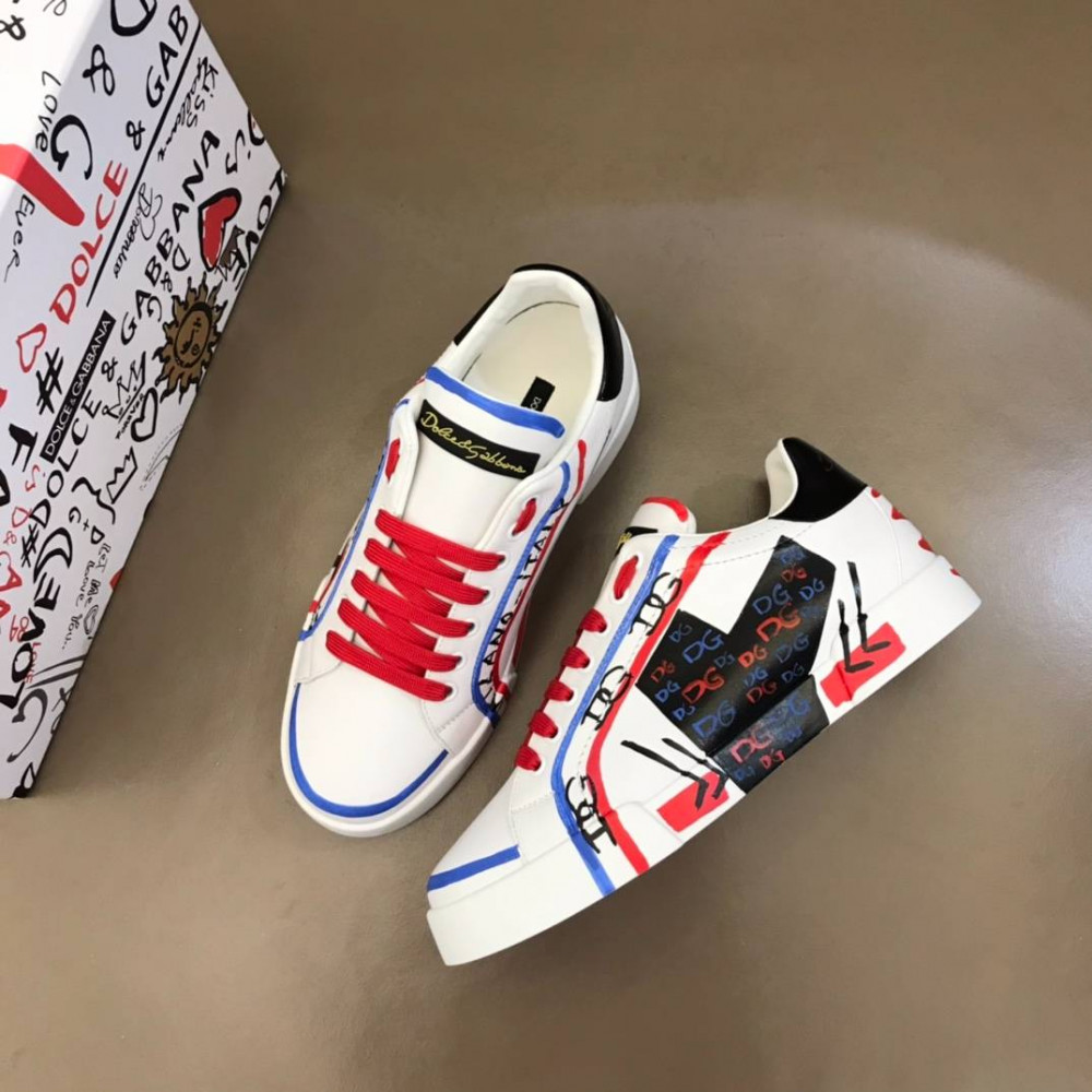 DG White sneakers