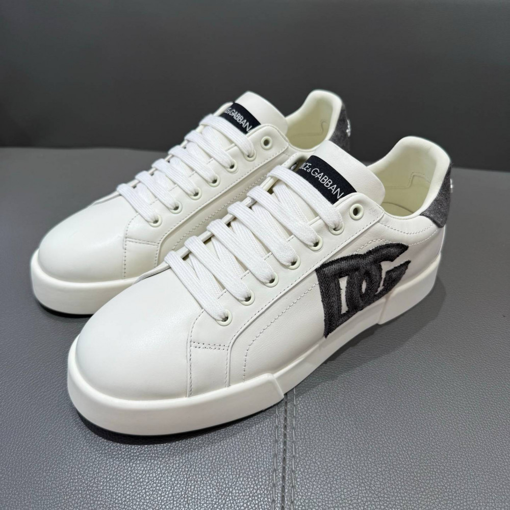 DG White sneakers