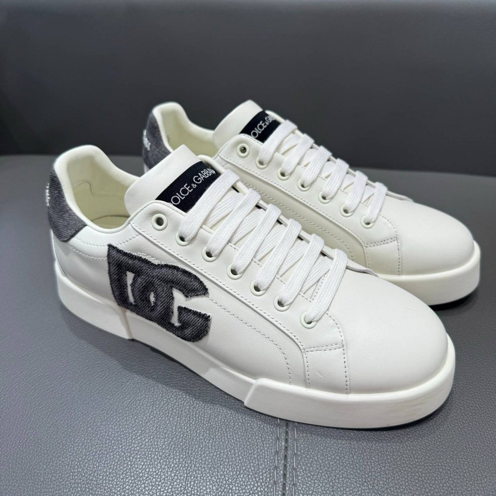DG White sneakers DG White sneakers