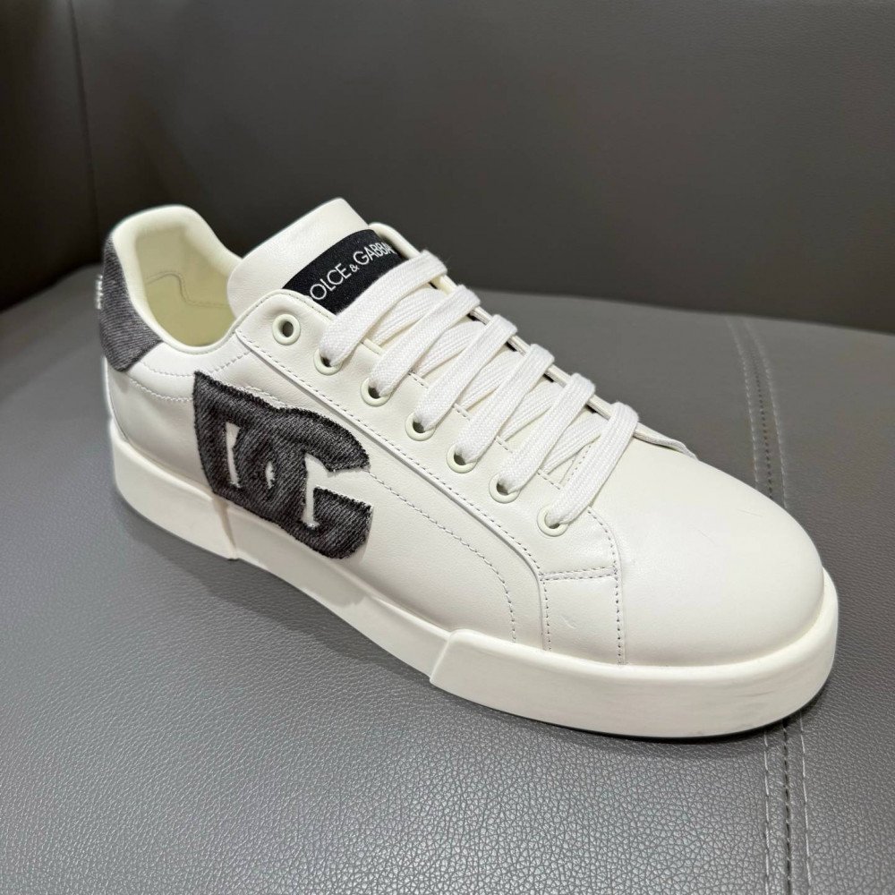 DG White sneakers DG White sneakers