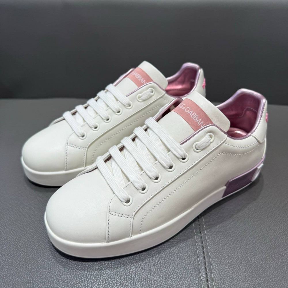 DG White sneakers