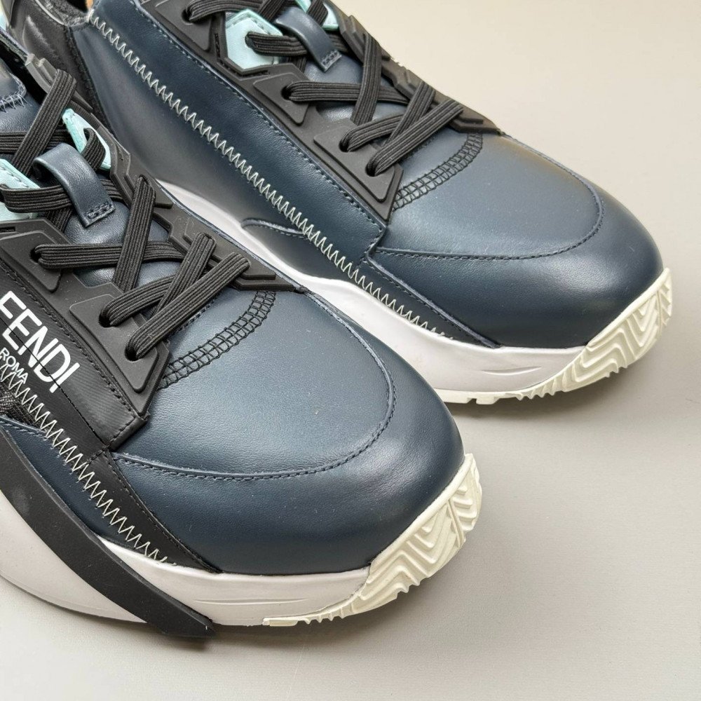 Flow sports shoes Flow sports shoes