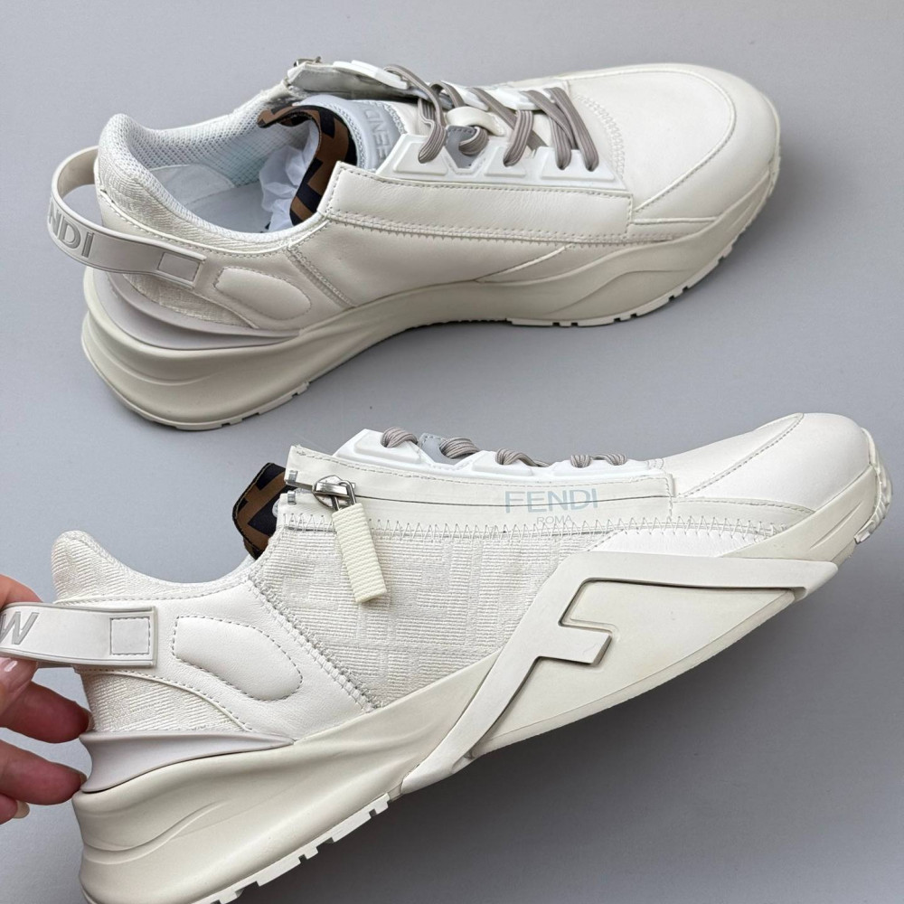 Flow sports shoes Flow sports shoes