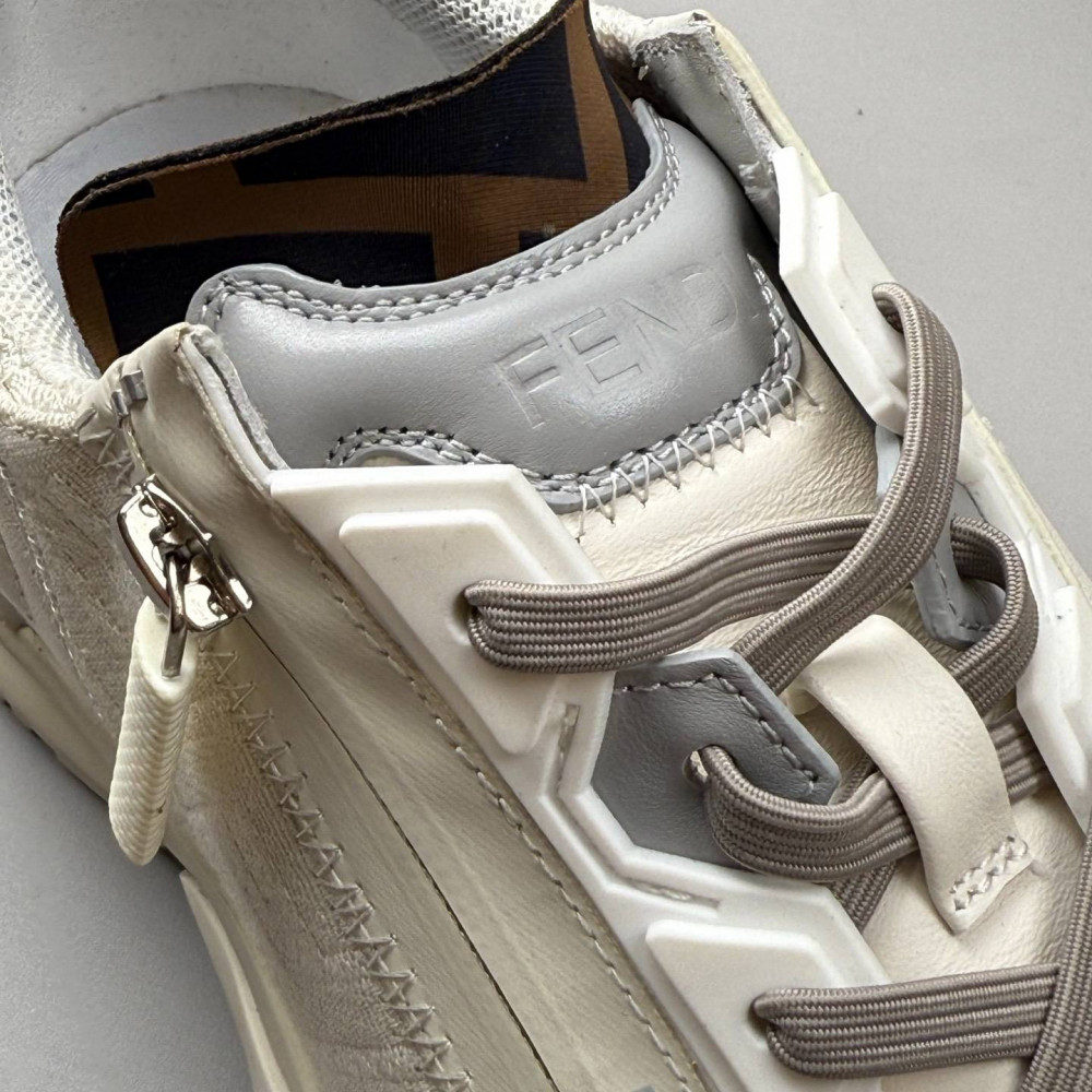 Flow sports shoes Flow sports shoes