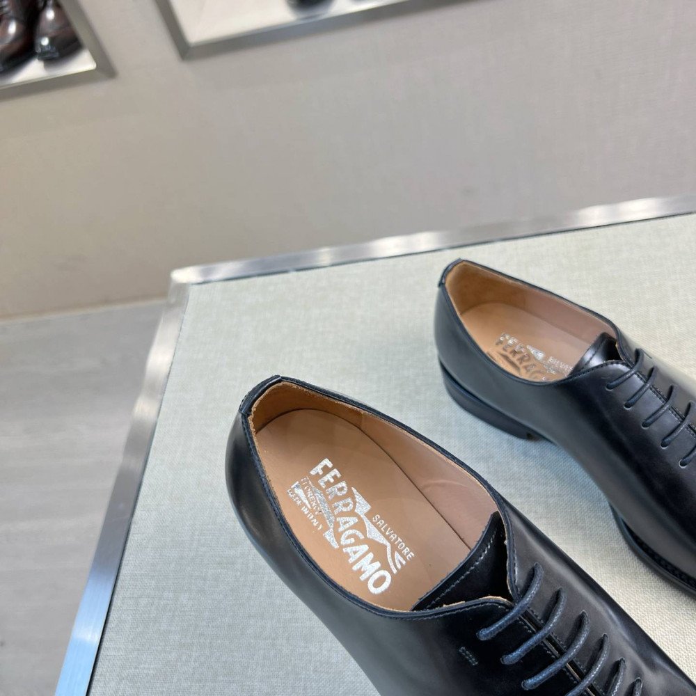 Sneakers Sneakers