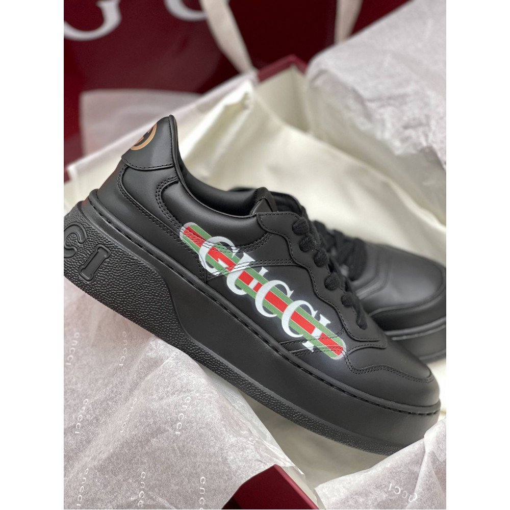  chunky sneaker 