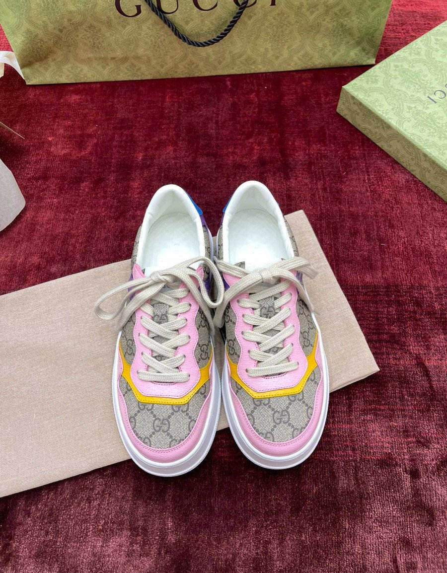  chunky sneaker 