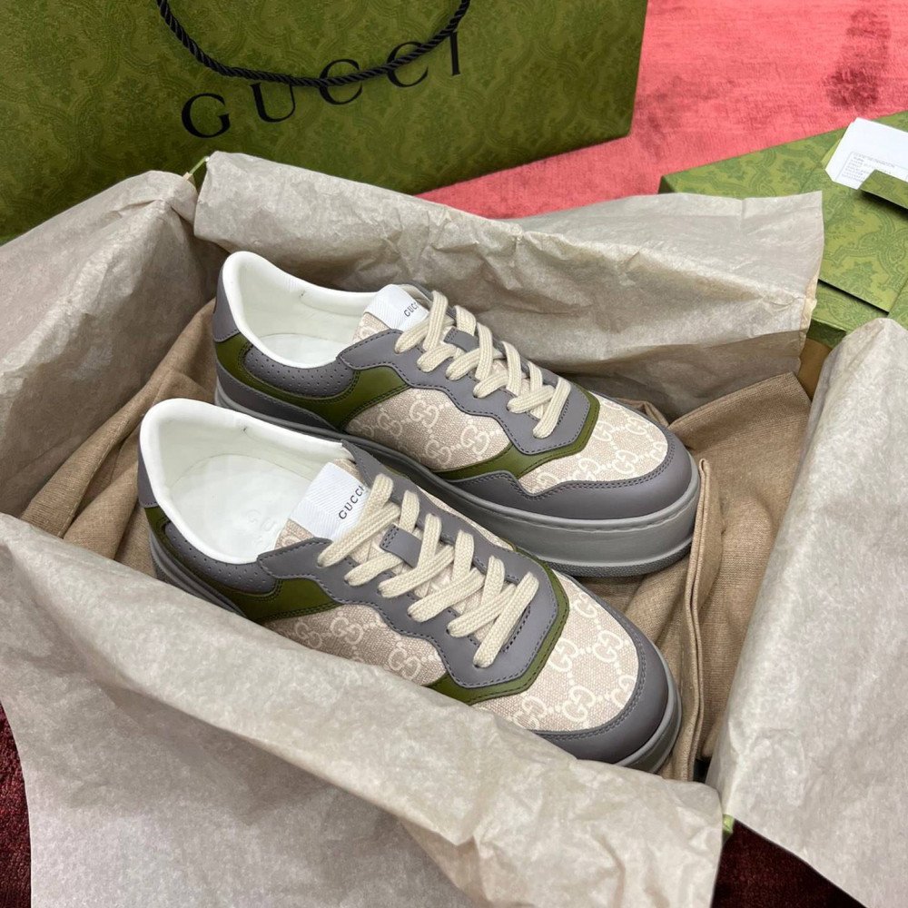  chunky sneaker 