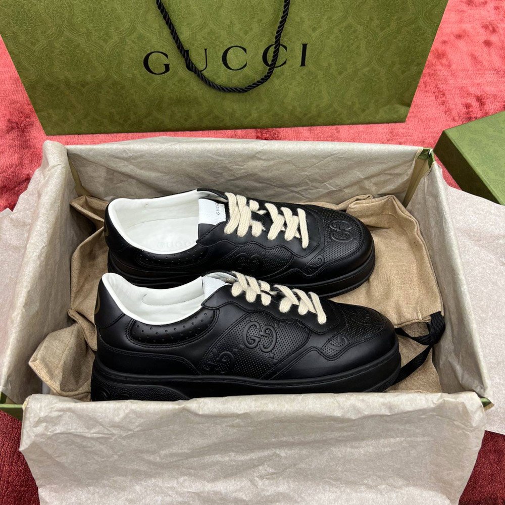  chunky sneaker 