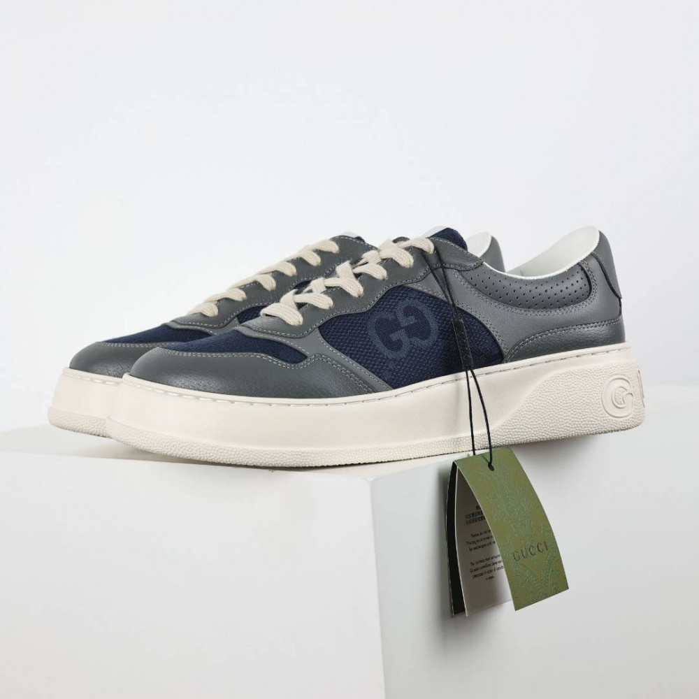 chunky sneaker 