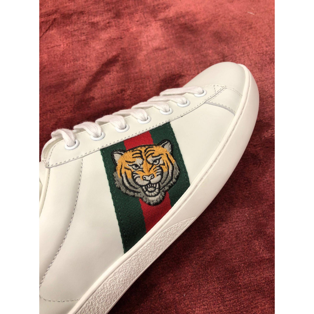 Ace Sneakers 