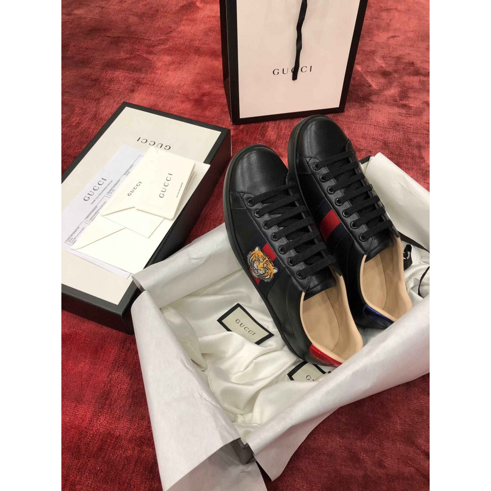 Ace Sneakers 