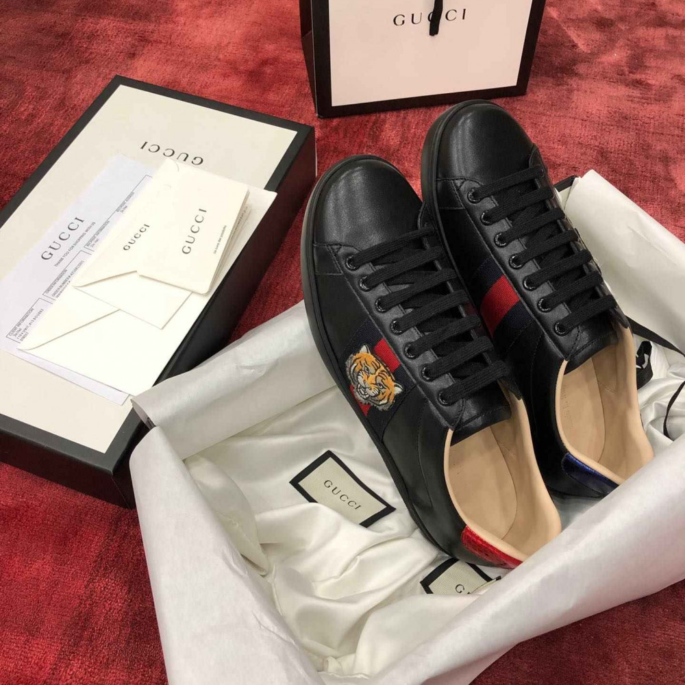 Ace Sneakers 