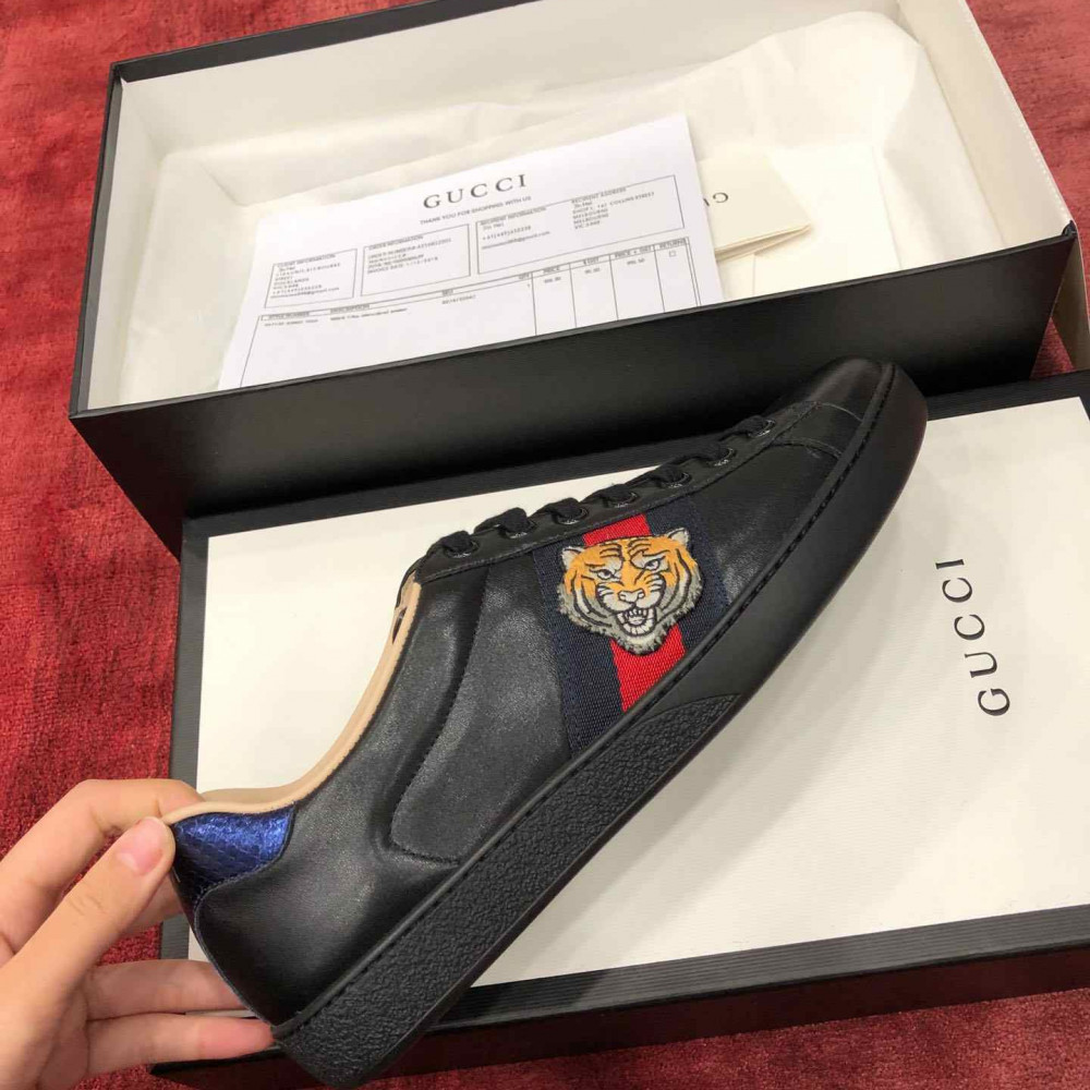 Ace Sneakers 