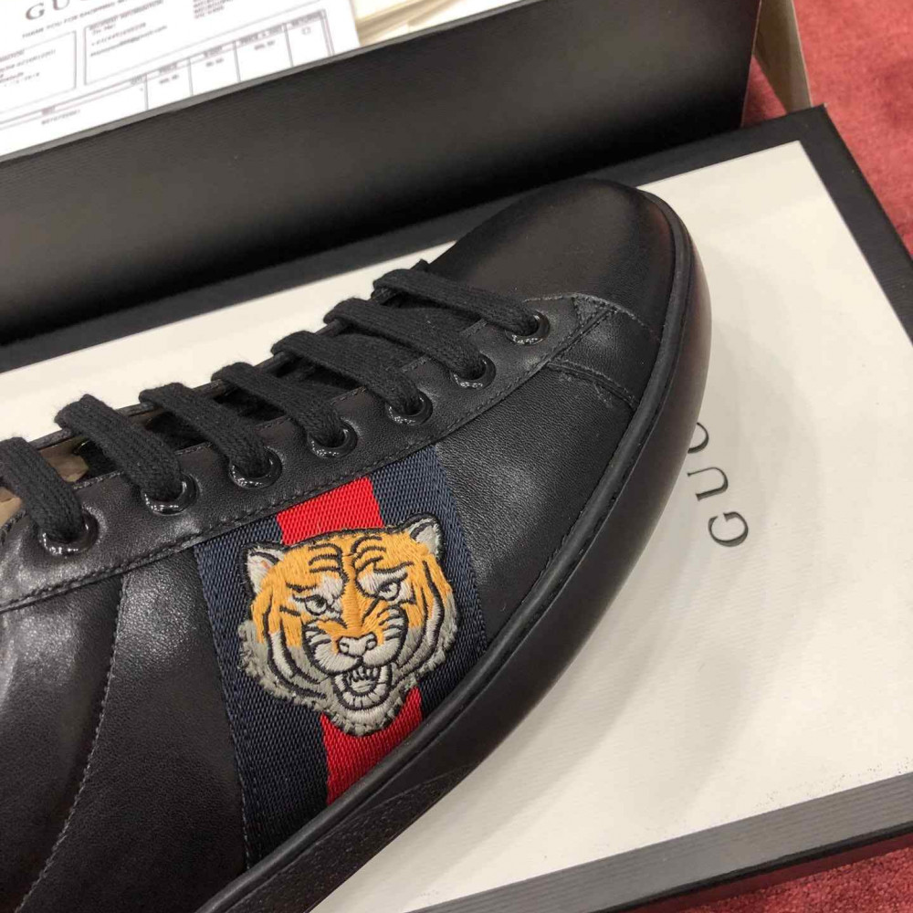 Ace Sneakers 