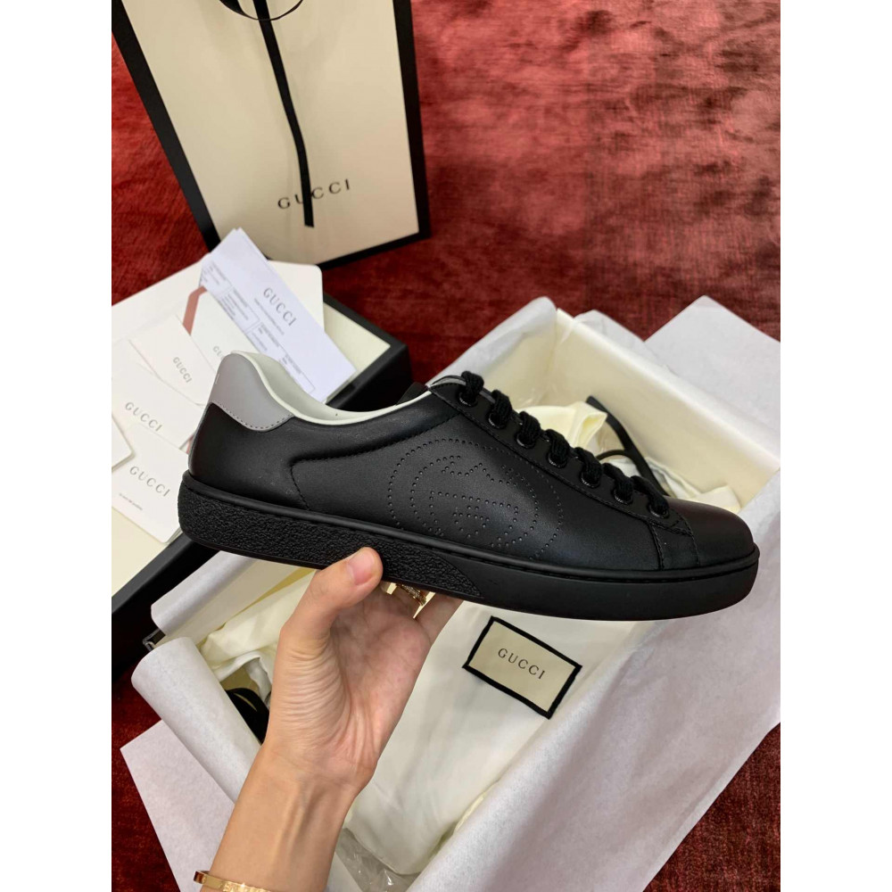 Ace Sneakers 