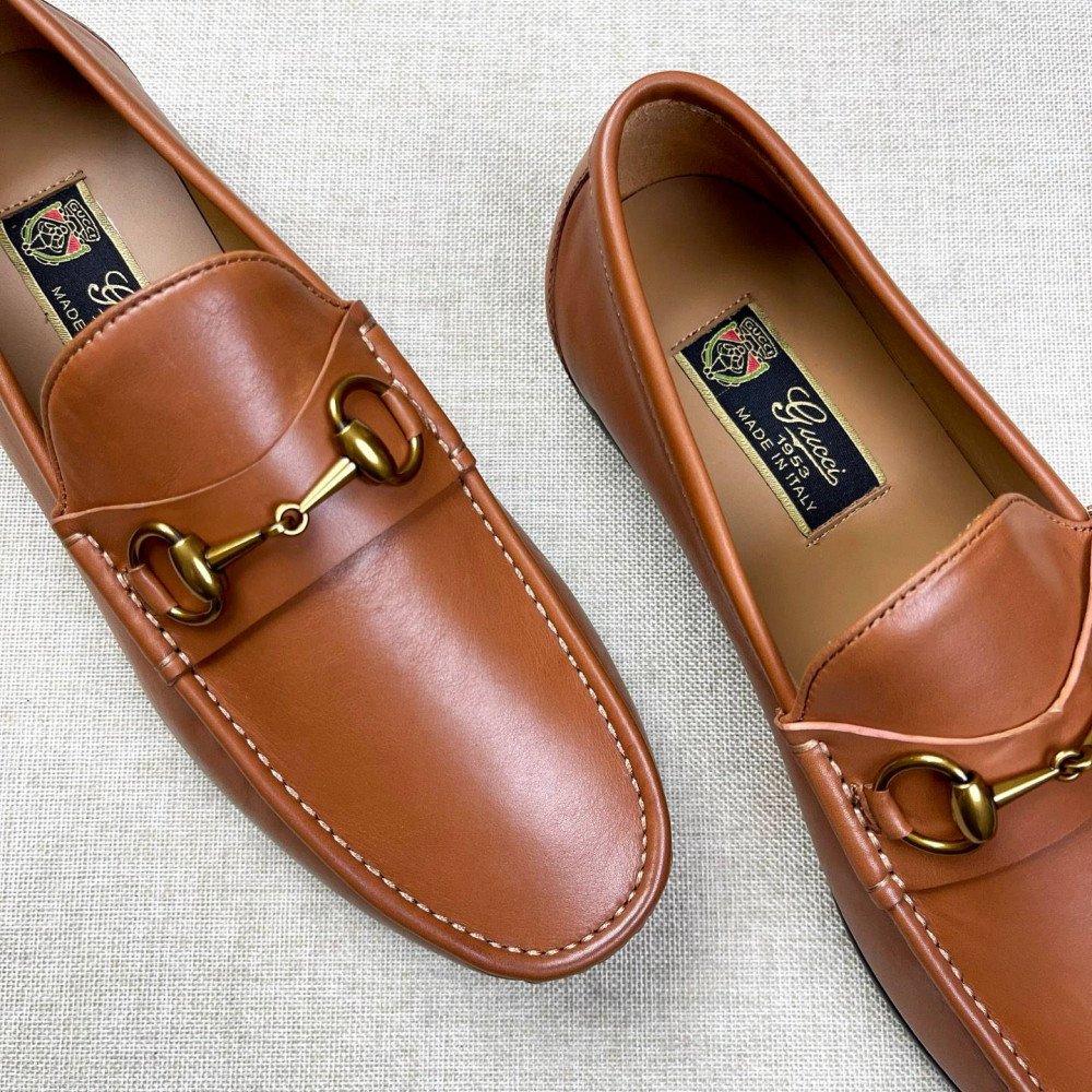 Leather shoes Leather shoes