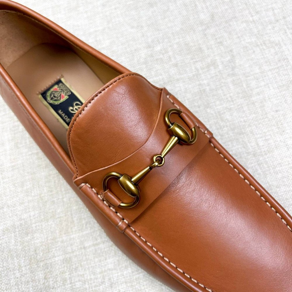 Leather shoes Leather shoes