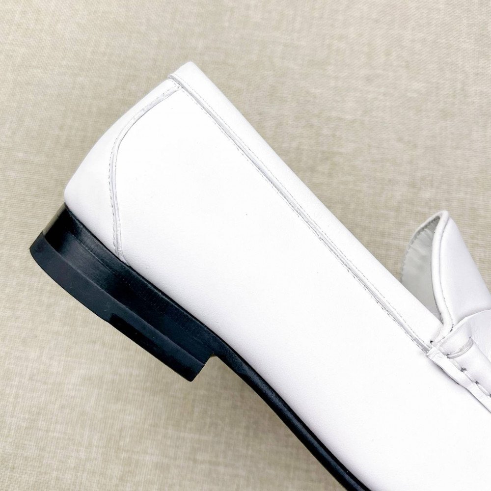 Leather shoes Leather shoes