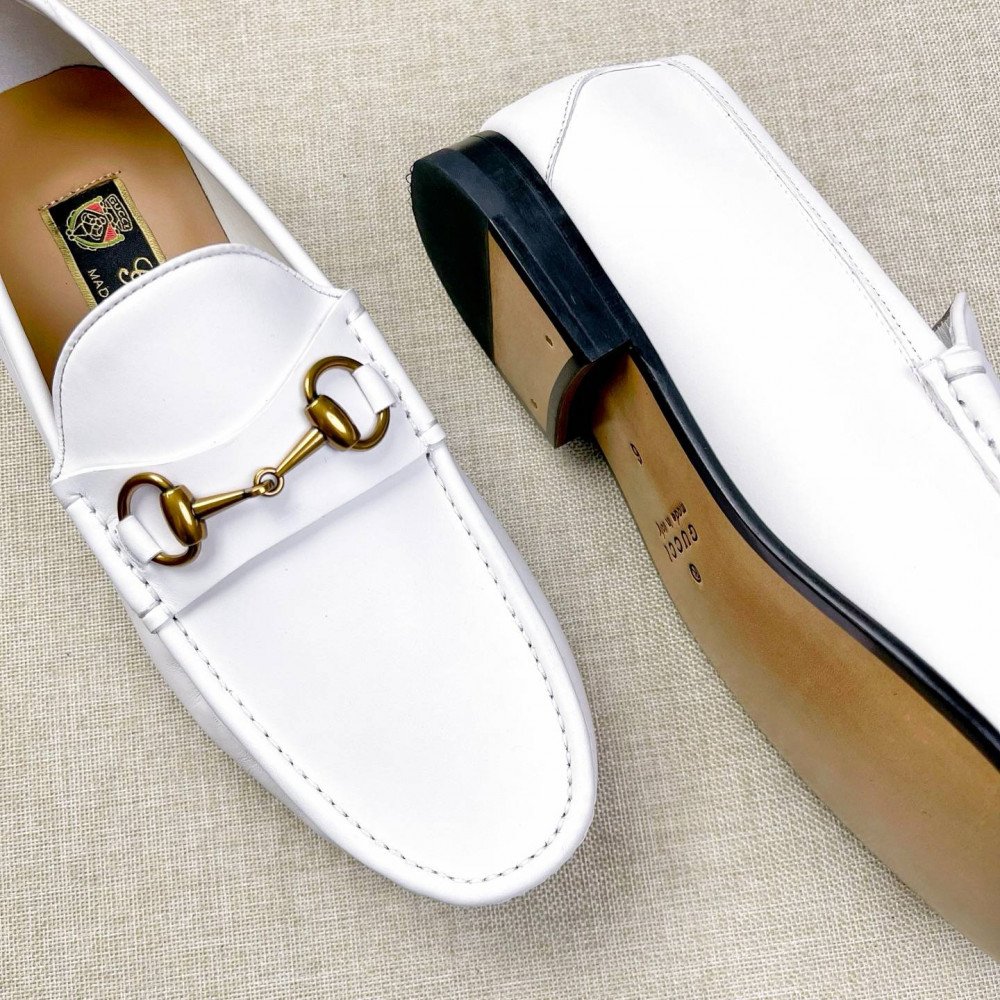 Leather shoes Leather shoes