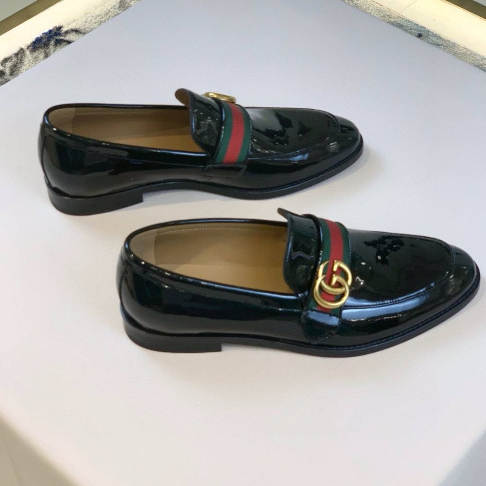 Leather shoes Leather shoes
